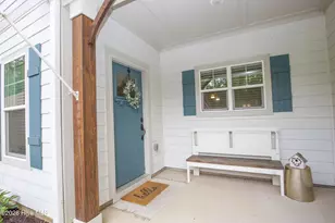 595 E L Ives Dr, Aberdeen, NC 28315 - Photo 4