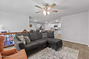 849 Tuscarora Trl, Jacksonville, NC 28546 - Photo 8
