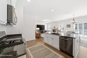 32 Kenilworth St, Clayton, NC 27527 - Photo 8