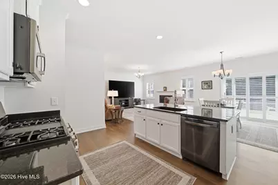 32 Kenilworth Street, Clayton, NC 27527 - Photo 6