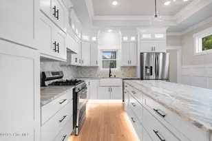 324 NE 52nd St, Oak Island, NC 28465 - Photo 18
