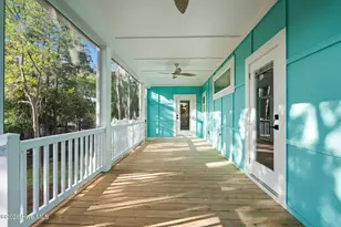 324 NE 52nd St, Oak Island, NC 28465 - Photo 10