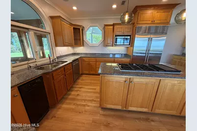 492 Sandy Point Drive, Beaufort, NC 28516 - Photo 32