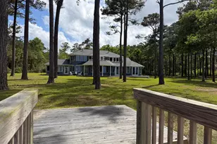 492 Sandy Point Dr, Beaufort, NC 28516 - Photo 16