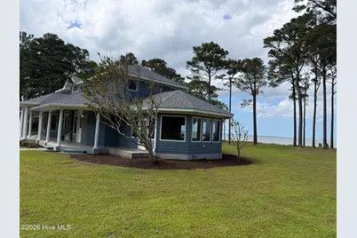 492 Sandy Point Drive, Beaufort, NC 28516 - Photo 2