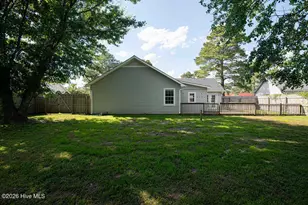 172 Glenwood Dr, Hubert, NC 28539 - Photo 4