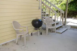 6820 Ocean Dr, Emerald Isle, NC 28594 - Photo 32