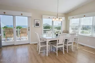 6820 Ocean Dr, Emerald Isle, NC 28594 - Photo 16