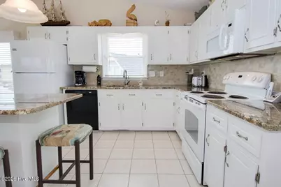 6820 Ocean Drive, Emerald Isle, NC 28594 - Photo 18