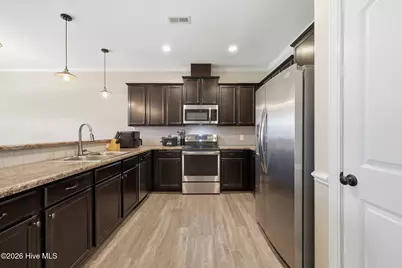 3512 Holman Way #B, Greenville, NC 27834 - Photo 10