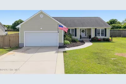 110 Eva Koonce Lane, Richlands, NC 28574 - Photo 1