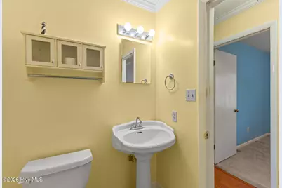902 Hedrick Boulevard, Morehead City, NC 28557 - Photo 16