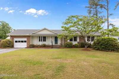 902 Hedrick Boulevard, Morehead City, NC 28557 - Photo 2