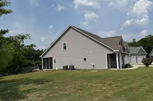 415 Antioch Lakes Rd, New Bern, NC 28560 - Photo 6