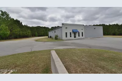 2747 Business Park Drive, Rocky Mount, NC 27804 - Photo 2
