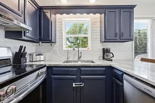 312 Channel Dr, Emerald Isle, NC 28594 - Photo 10