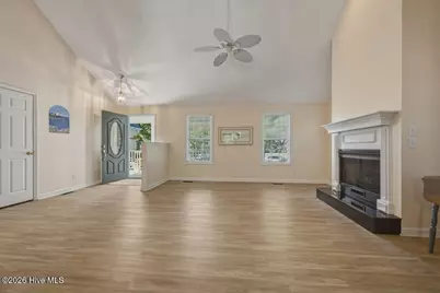 1806 Tree Shore Circle SW, Ocean Isle Beach, NC 28469 - Photo 12