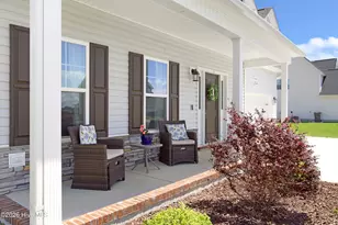 742 Aria Ln, Hubert, NC 28539 - Photo 2