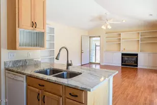 928 Summerlin Falls Ct, Wilmington, NC 28412 - Photo 2