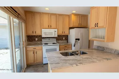 928 Summerlin Falls Court, Wilmington, NC 28412 - Photo 4