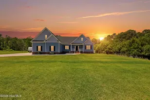 808 Broomfield Trail, Elizabeth City, NC 27909 - Photo 2