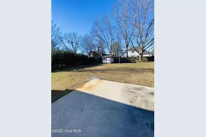 303 King Arthur Road, Greenville, NC 27858 - Photo 12