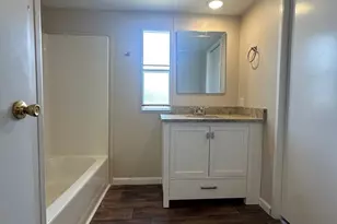 119 N King St, Hubert, NC 28539 - Photo 10
