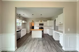 303 Breezeway Dr, Sneads Ferry, NC 28460 - Photo 18
