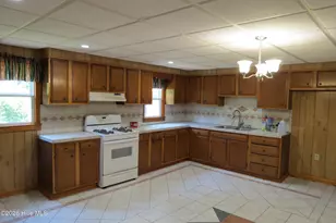 17038 E Nc 55 Hwy, Bayboro, NC 28515 - Photo 20