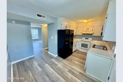 141 King George Court, Jacksonville, NC 28546 - Photo 6