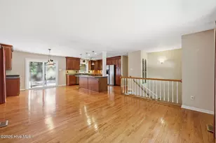 7904 Whitley Dr, Raleigh, NC 27613 - Photo 2