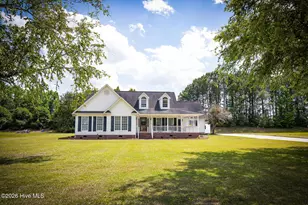 35 Cypress Trail Ln, Clinton, NC 28328 - Photo 2