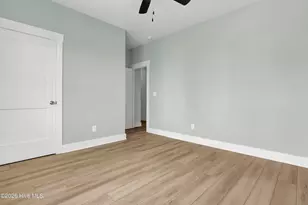 705 S Topsail Dr, Surf City, NC 28445 - Photo 38