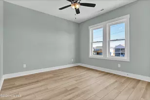 705 S Topsail Dr, Surf City, NC 28445 - Photo 26