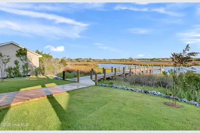 705 S Topsail Drive #B, Surf City, NC 28445 - Photo 4