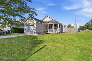 500 Mattocks Ave, Maysville, NC 28555 - Photo 2