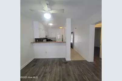 313 Lake Place Condo Drive, Elizabethtown, NC 28337 - Photo 10