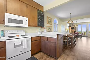 5211 Ocean Dr, Emerald Isle, NC 28594 - Photo 22