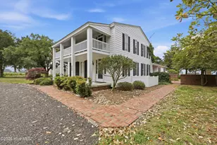 725 Griffin Swamp Rd, Elizabeth City, NC 27909 - Photo 2