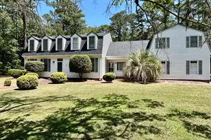 1304 Franklin Ave, Laurinburg, NC 28352 - Photo 2