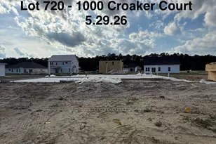 1000 Croaker Ct, New Bern, NC 28562 - Photo 2
