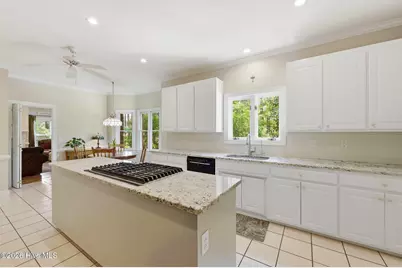 204 Firestone Court, New Bern, NC 28562 - Photo 4