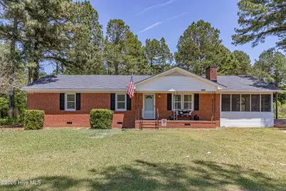 989 Garner Chapel Road, Mount Olive, NC 28365 - Photo 2
