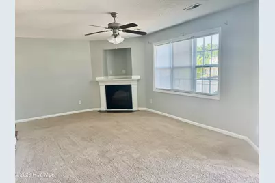 1225 Cross Creek Circle #G7, Greenville, NC 27834 - Photo 4