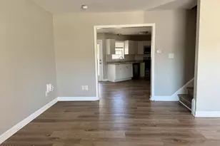2502 Bluff View Ct, Greenville, NC 27834 - Photo 10