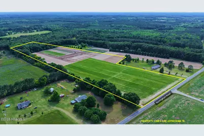 5901 Rockingham Road, Laurel Hill, NC 28351 - Photo 1