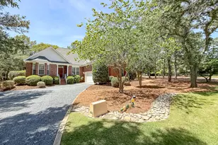 150 Diamondhead Dr S, Pinehurst, NC 28374 - Photo 2