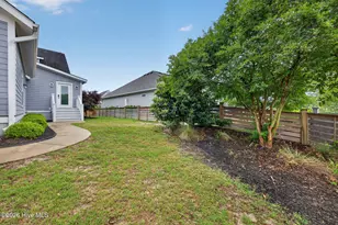 227 Trawlers Wy, Wilmington, NC 28412 - Photo 8