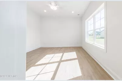 21 Crew Court, Whiteville, NC 28472 - Photo 12