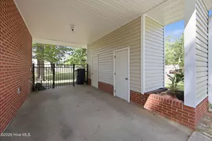 100 E Sherwood Dr, Havelock, NC 28532 - Photo 4